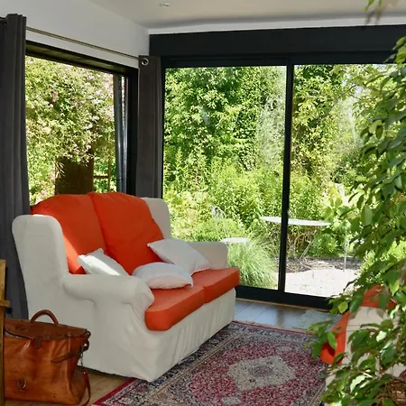 Ferienhaus D'hotes, La Petite Madeleine La Madelaine-sous-Montreuil