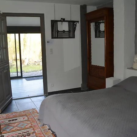 D'hotes, La Petite Madeleine La Madelaine-sous-Montreuil